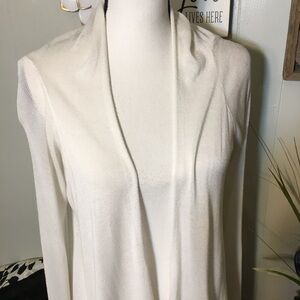MNG Basics shirt